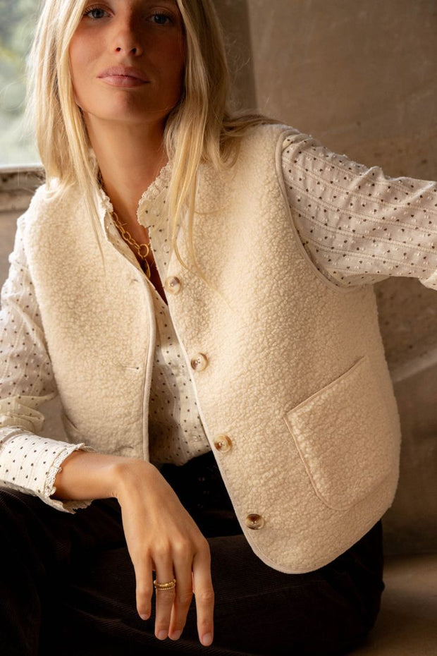 Veste sans manches bouquet de rose